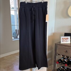 LOGILATES TRAVEL TROUSER SWEATS BLACK